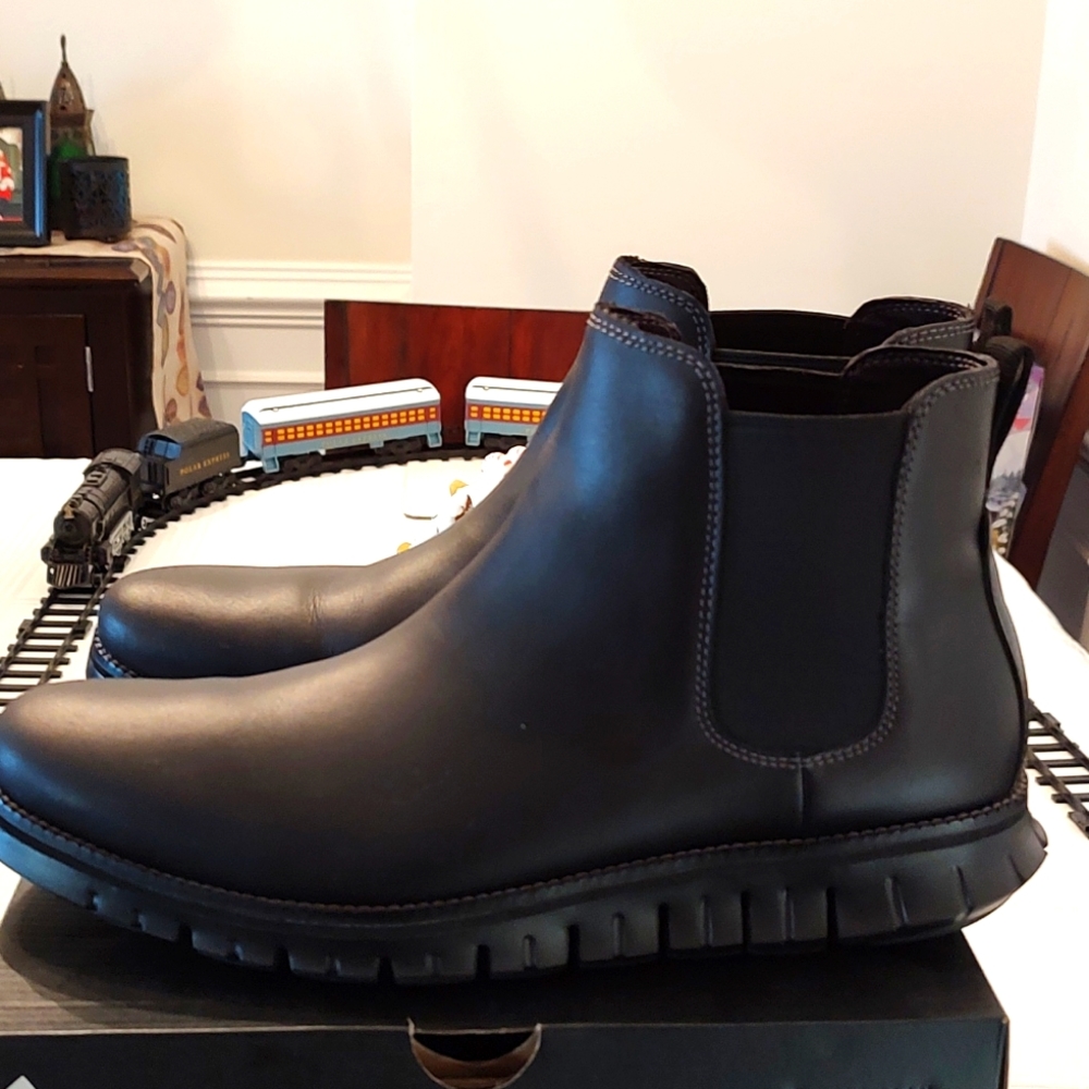 Cole Haan Zerogrand Chelsea Boots SZ 12